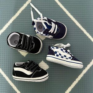 Infant crib shoes
